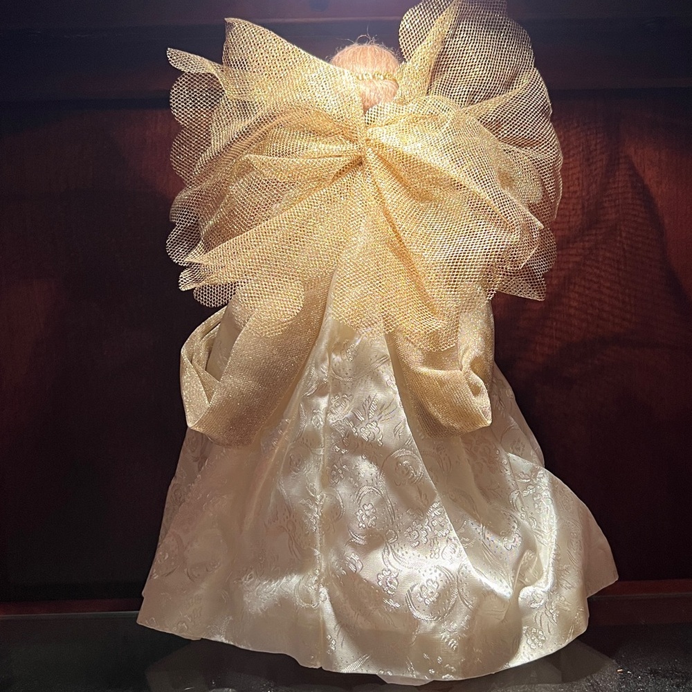 Artisan Angel and/or Christmas Tree Topper made in Pennsylvania - Picture 4 of 7